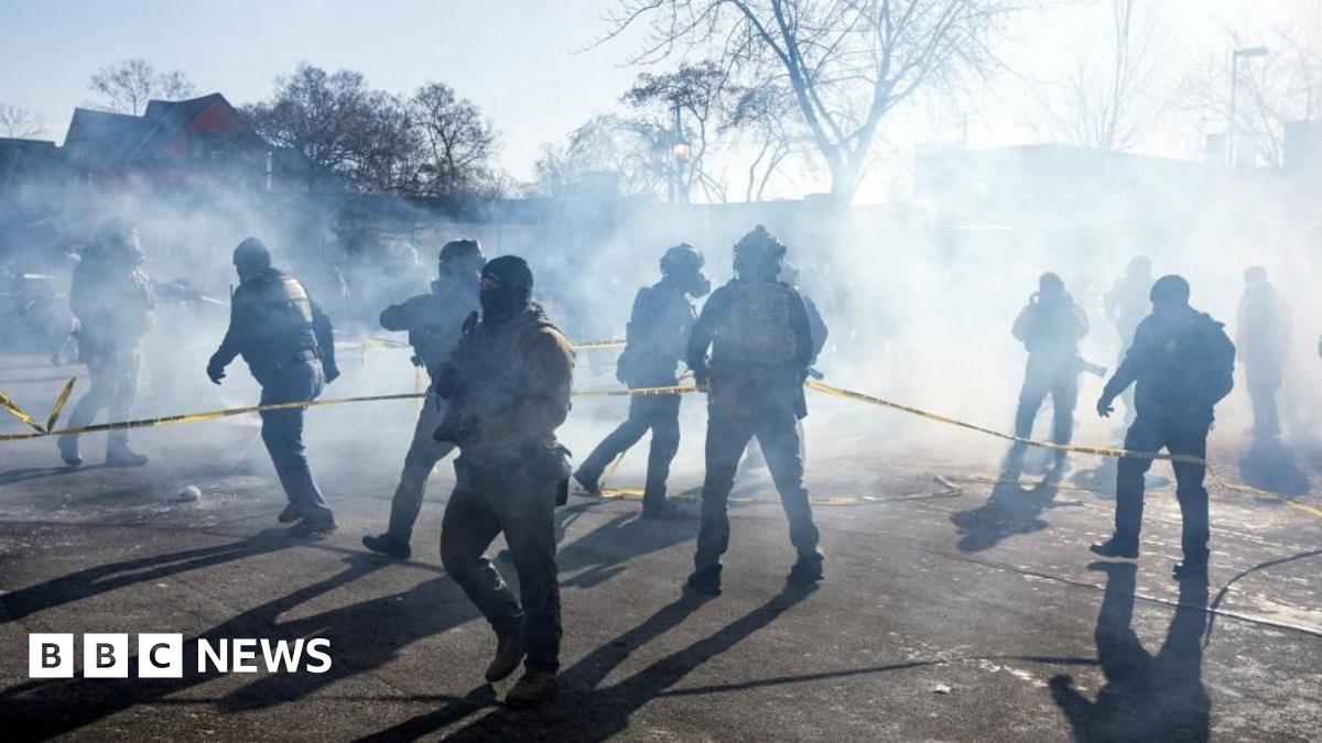 Man shot dead by federal agents in Minneapolis