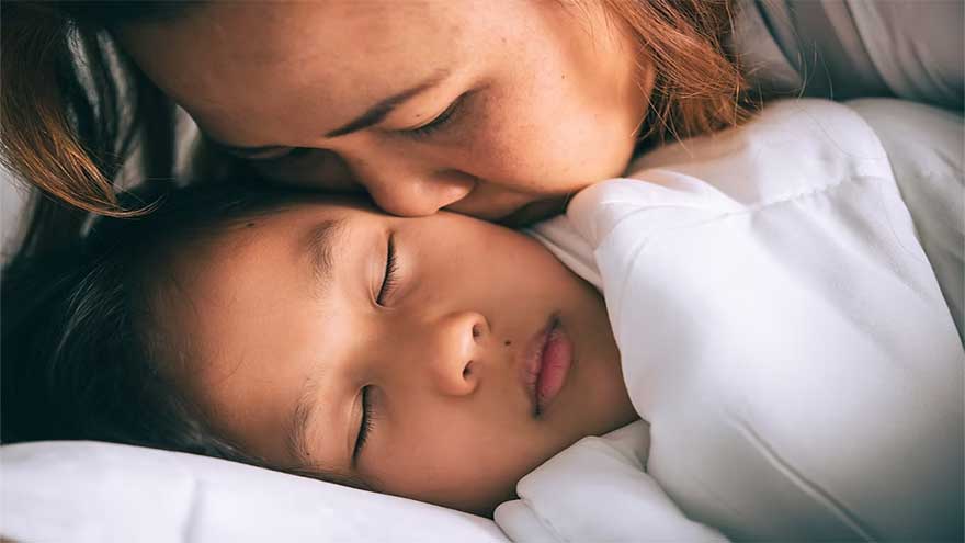 Mother’s diet can shape child’s health for decades