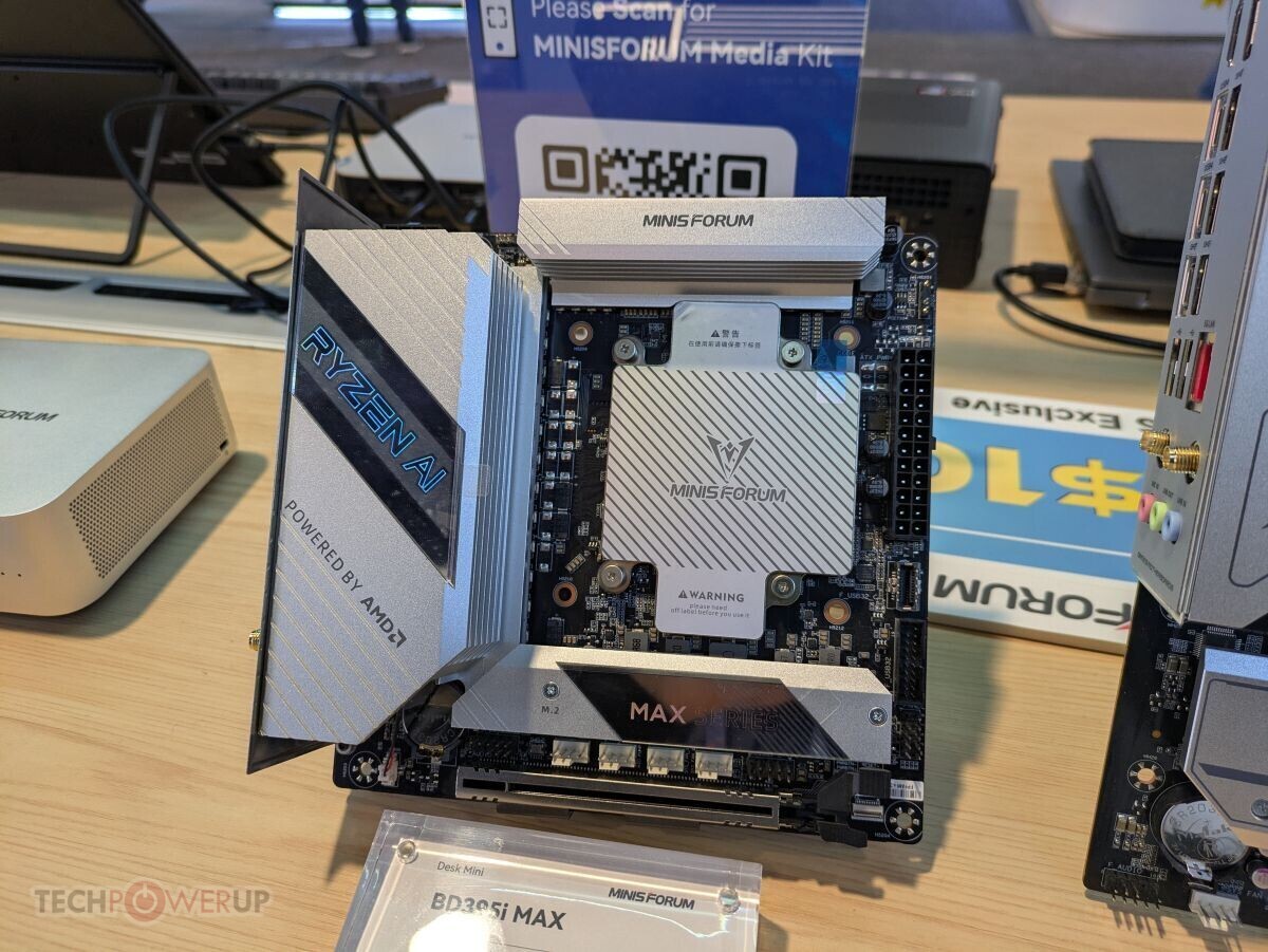 Minisforum Shows Intel “Panther Lake” Mini PC and More at CES 2026