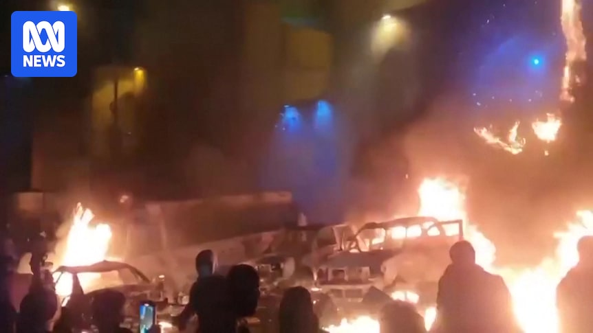 VIDEO: Thousands of protesters gather in the streets of Tehran – Australian Broadcasting Corporation