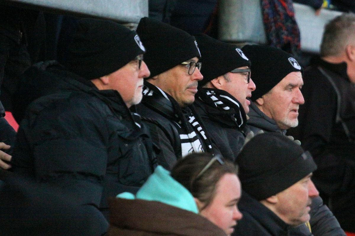 35 supporters coach tickets remaining for Grimsby – Weston-super-Mare AFC