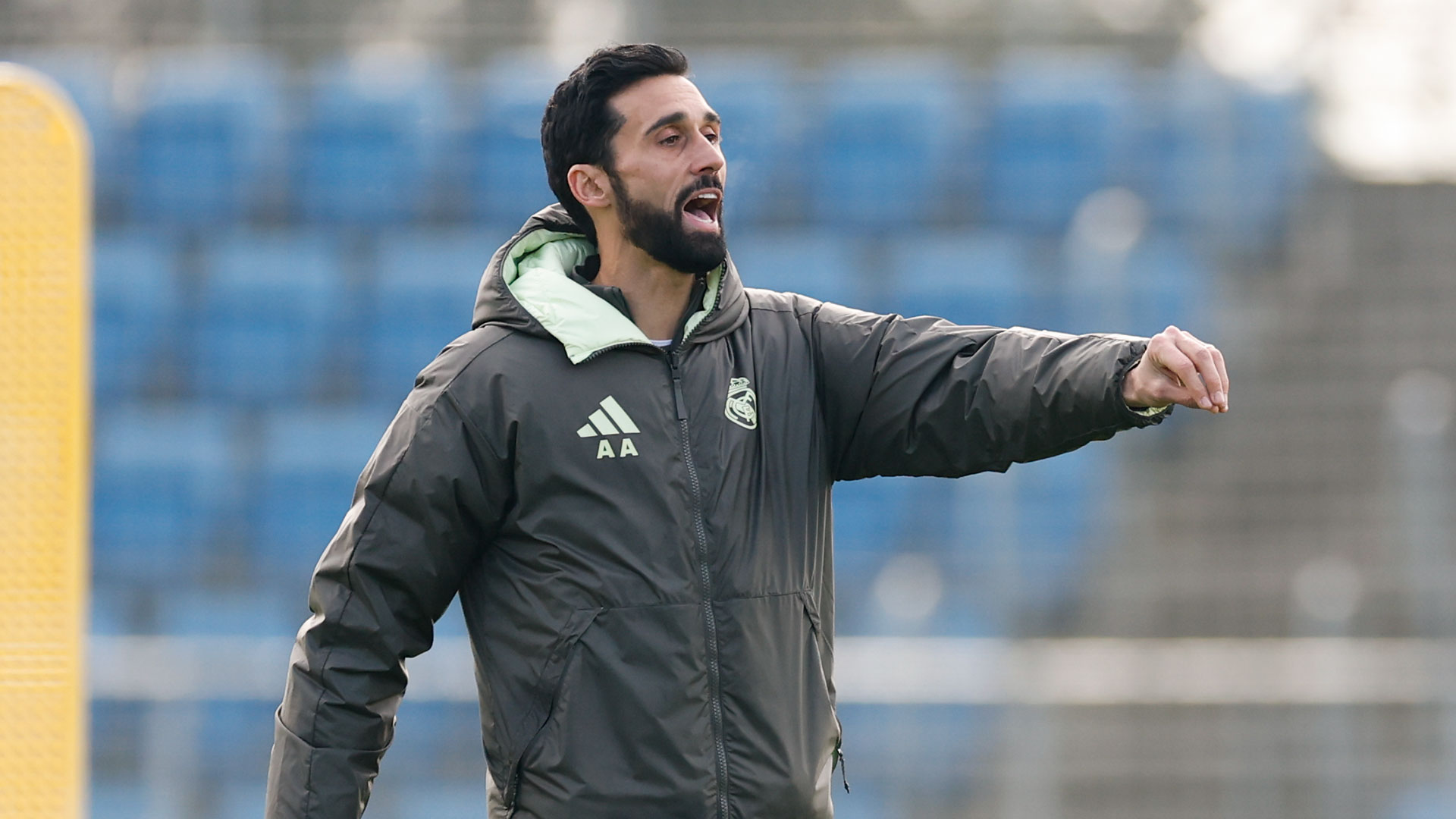 Arbeloa turns 43