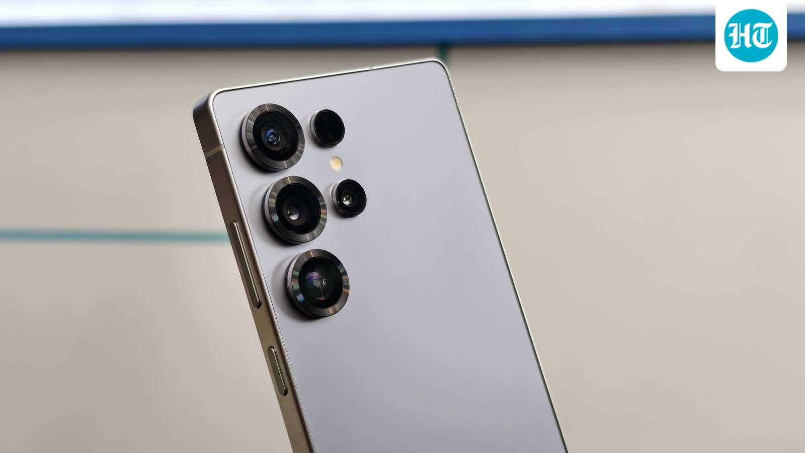 Samsung Galaxy S26 Ultra likely to focus on camera refinements over hardware changes 
(HT Tech)