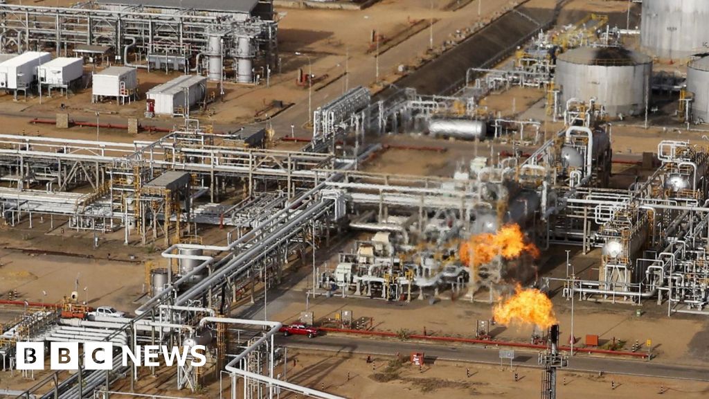 Trump wants Venezuela’s oil. Will his plan work?