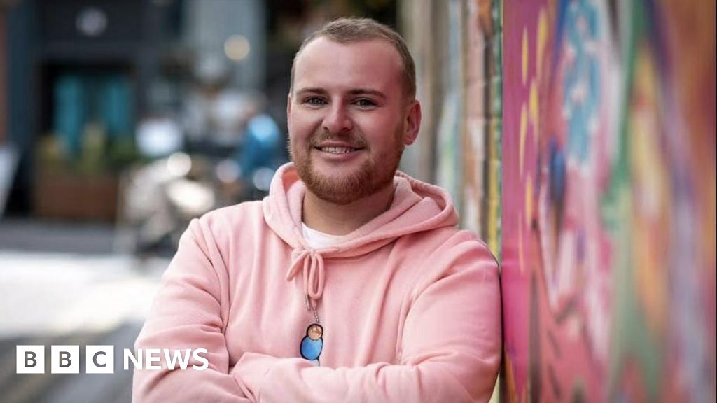 ‘My cremation ashes art helps grieving loved ones’