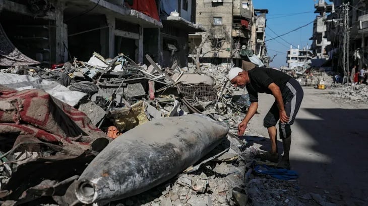 Two Palestinians killed in Gaza amid ceasefire concerns