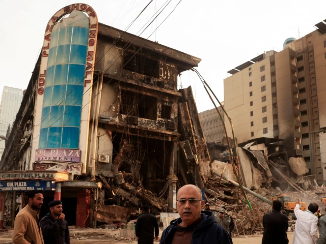 Gul Plaza fire probe finds blaze started in flower shop, spread via AC ducts