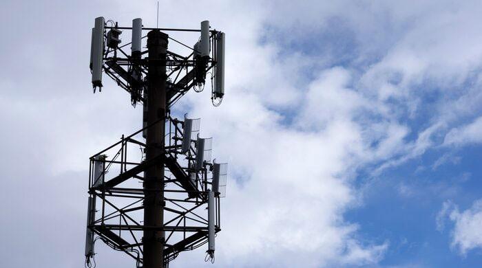 Govt notifies base prices, spectrum volumes for 5G auction