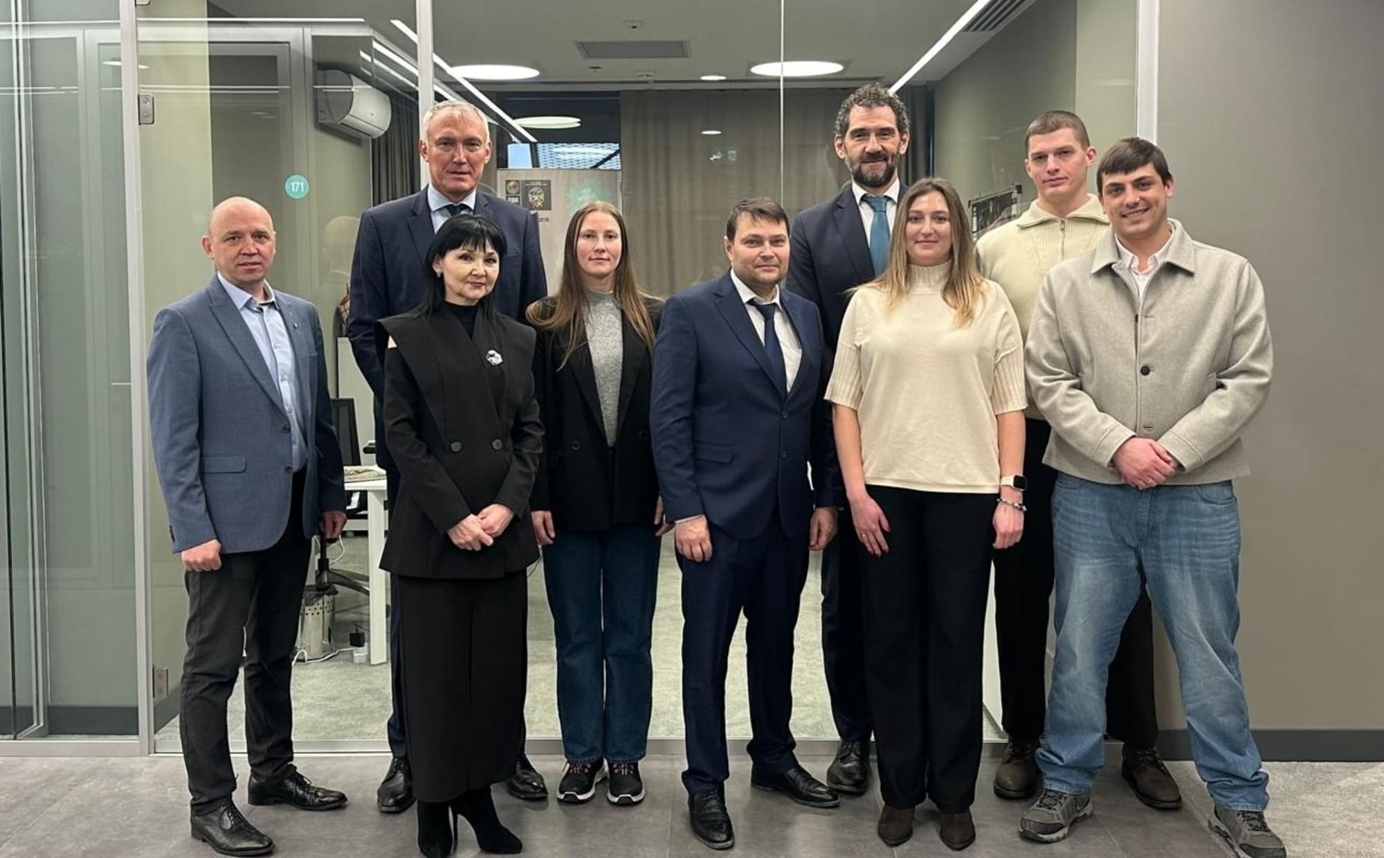 FIBA visit to Moldova yields support for basketball projects in the country