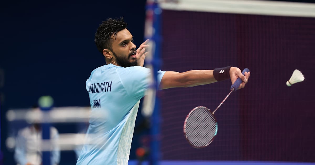 Mithun Manjunath stuns eighth seed to set up showdown with Olympic medallist Lee Zii Jia