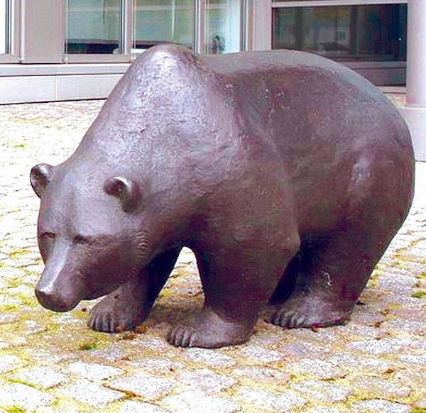 PSX sheds 2,025 points to close at 182,384