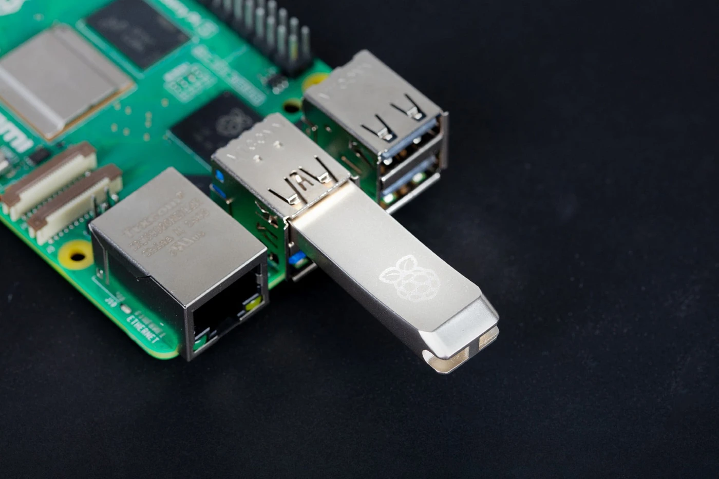Raspberry Pi now offers a branded USB flash drive, starts at $30