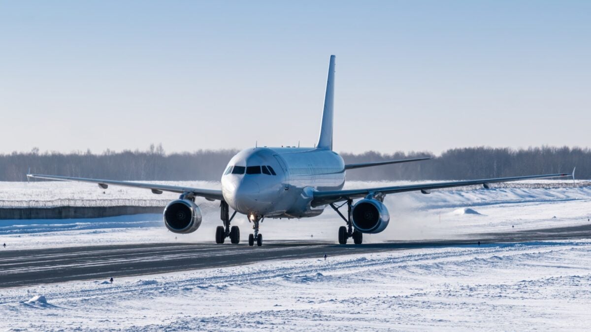 Flight Cancellations Hit Record High As Winter Storm Rages On