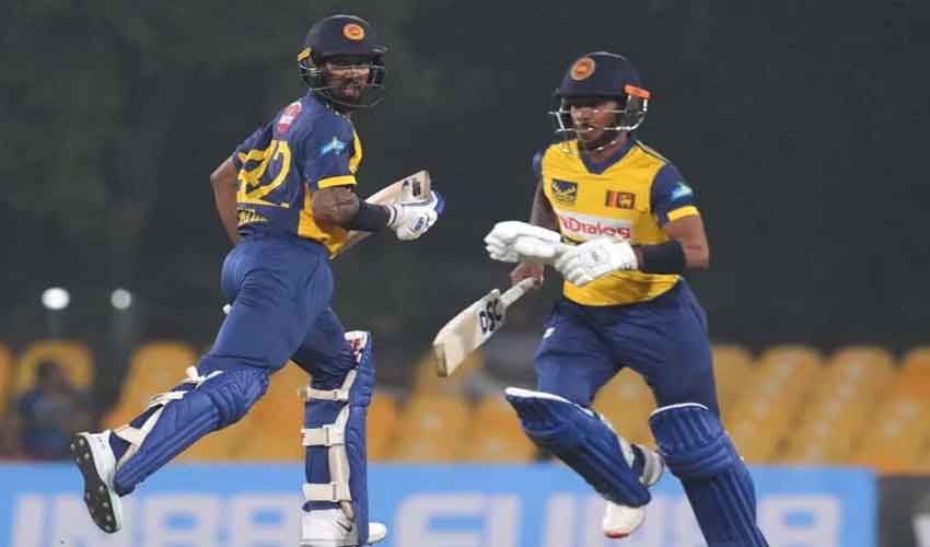 Pakistan opts to field in first T20 vs Sri Lanka