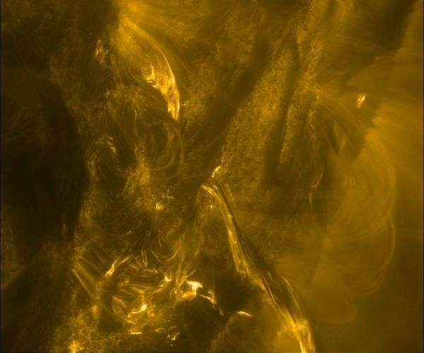 Solar Orbiter spots magnetic avalanches driving major solar flare