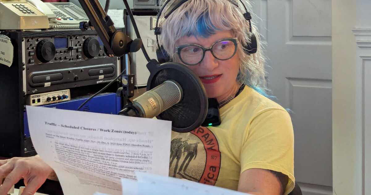 Hampton artist carries authenticity from music to her new gig on Williamsburg’s airwaves