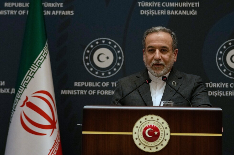 Arab allies urge restraint as US-Iran tensions mount