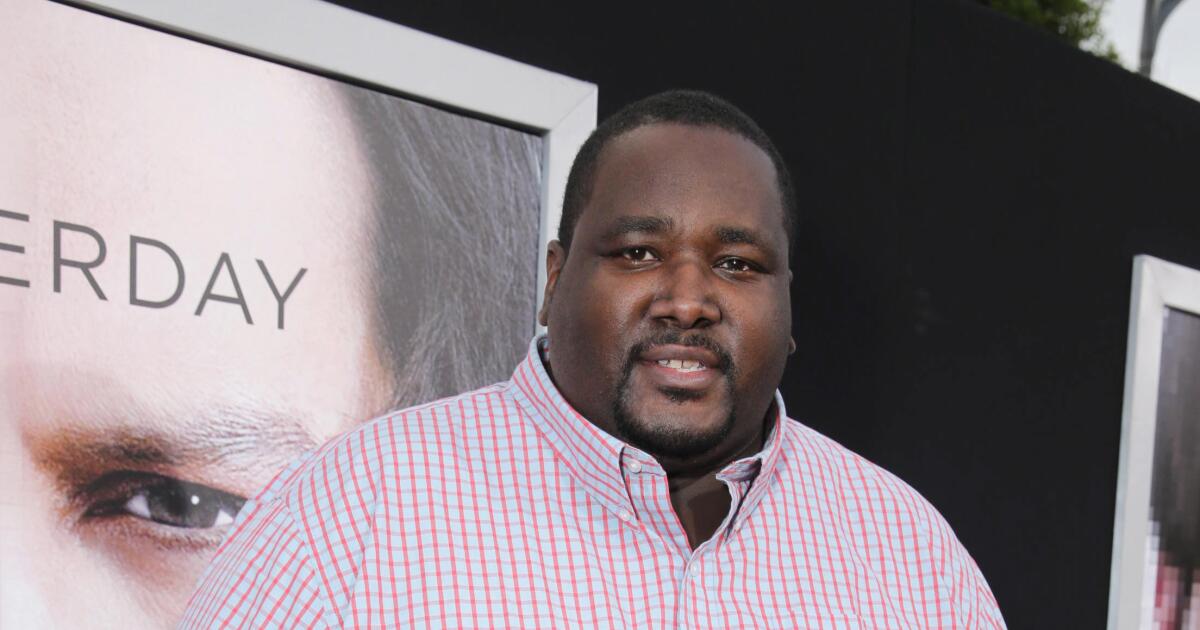 ‘Blind Side’ star on life support, but improving, reports say
