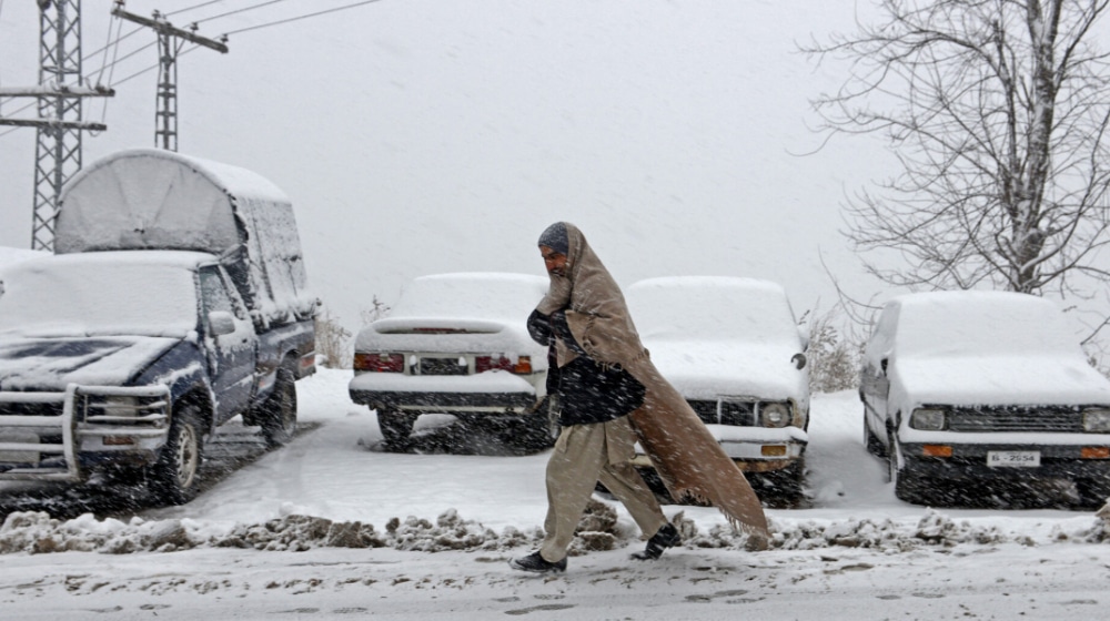 Heavy Snow and Rain Expected Across Pakistan