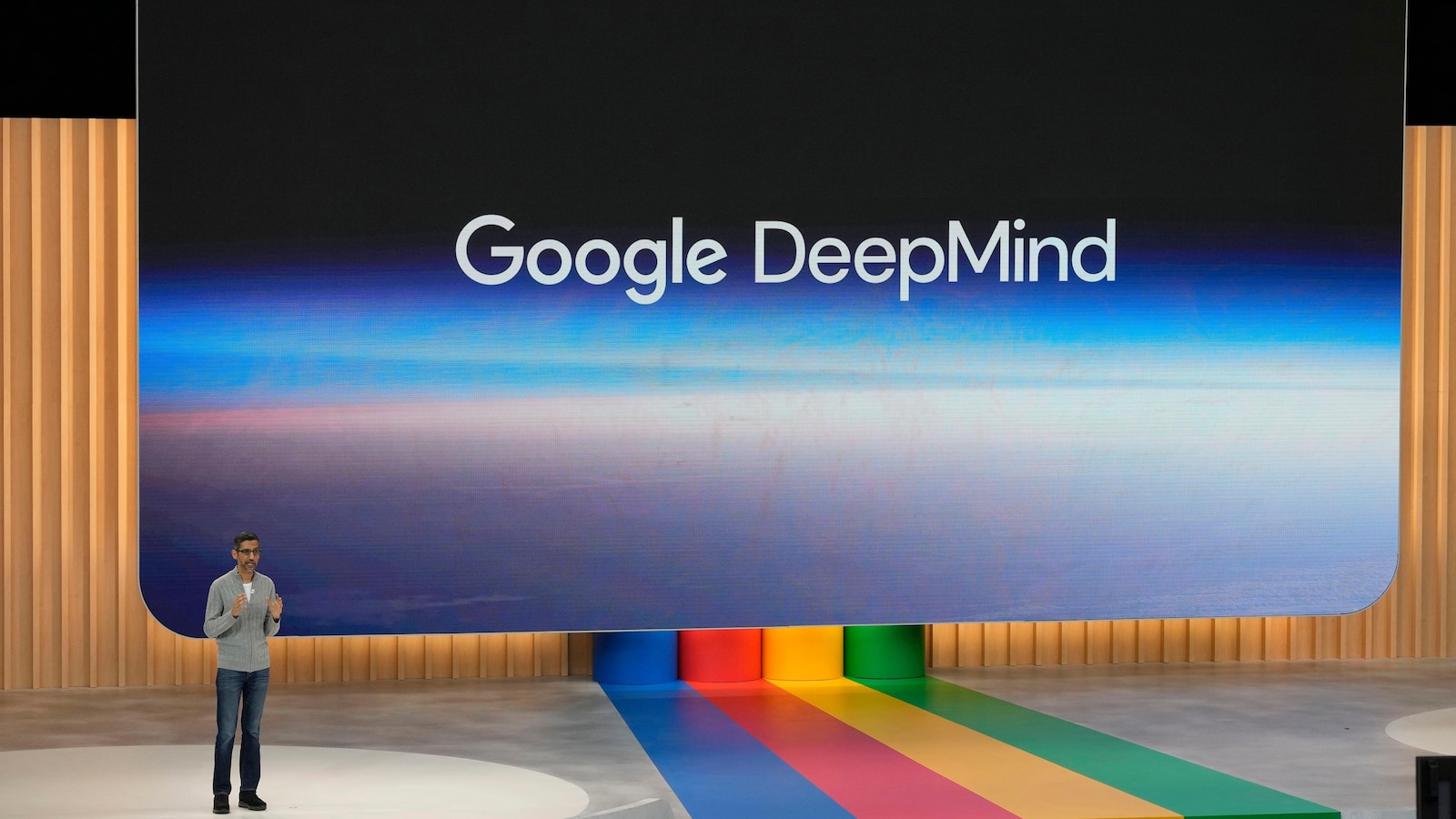 Gmail’s new AI features, turning it into a personal assistant