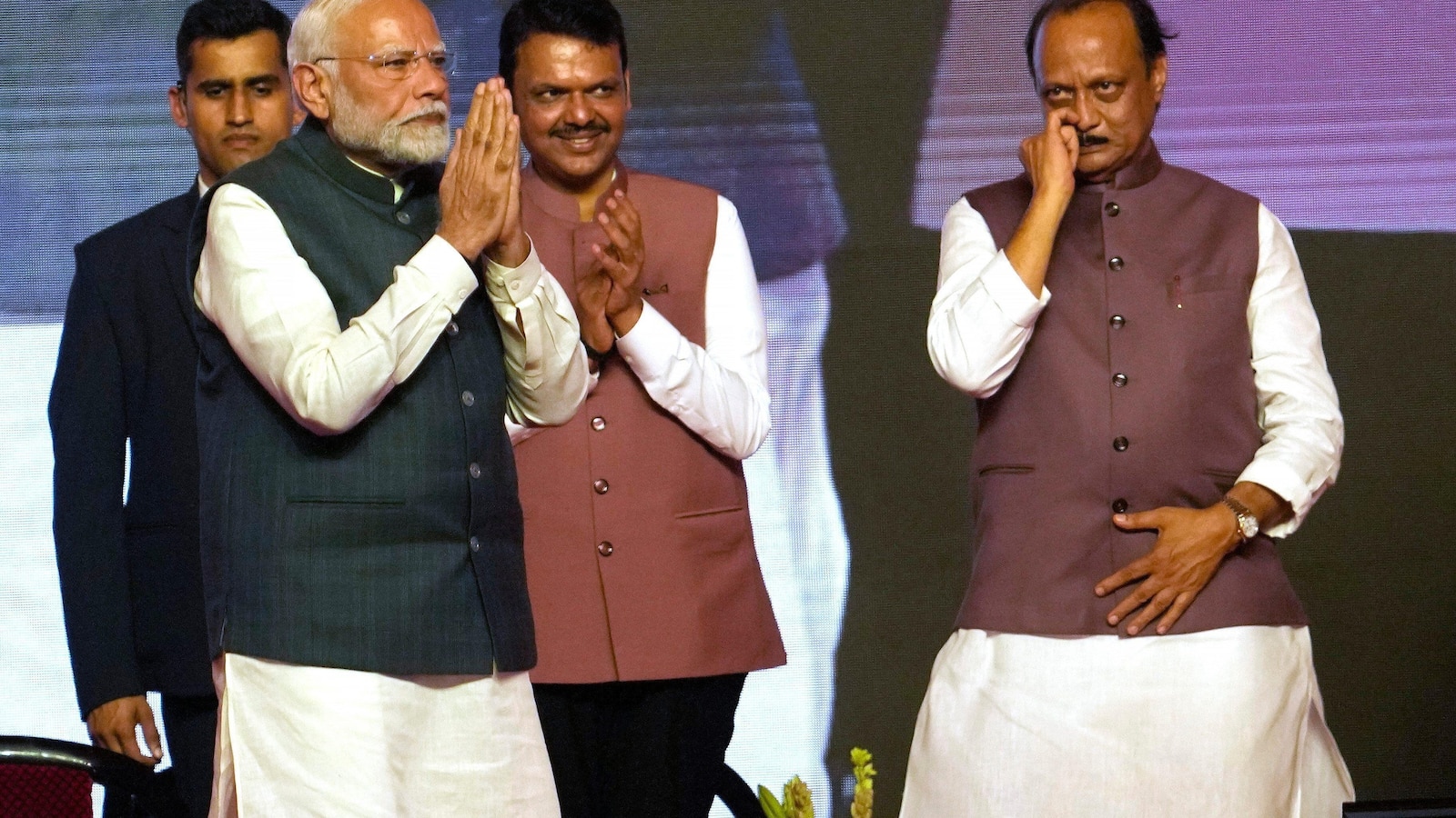 A private plane crashes in western India and kills a deputy chief minister and 4 others