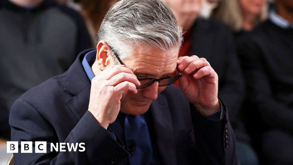 Chris Mason: Starmer's predicament is dire and now he faces future without top aides – BBC