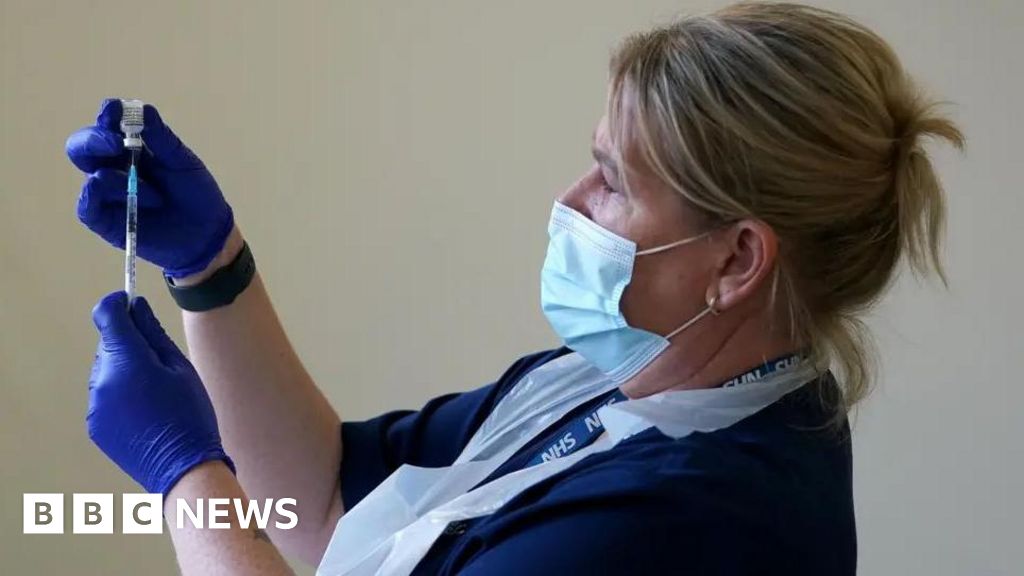 Measles vaccine plea issued ahead of half term – BBC