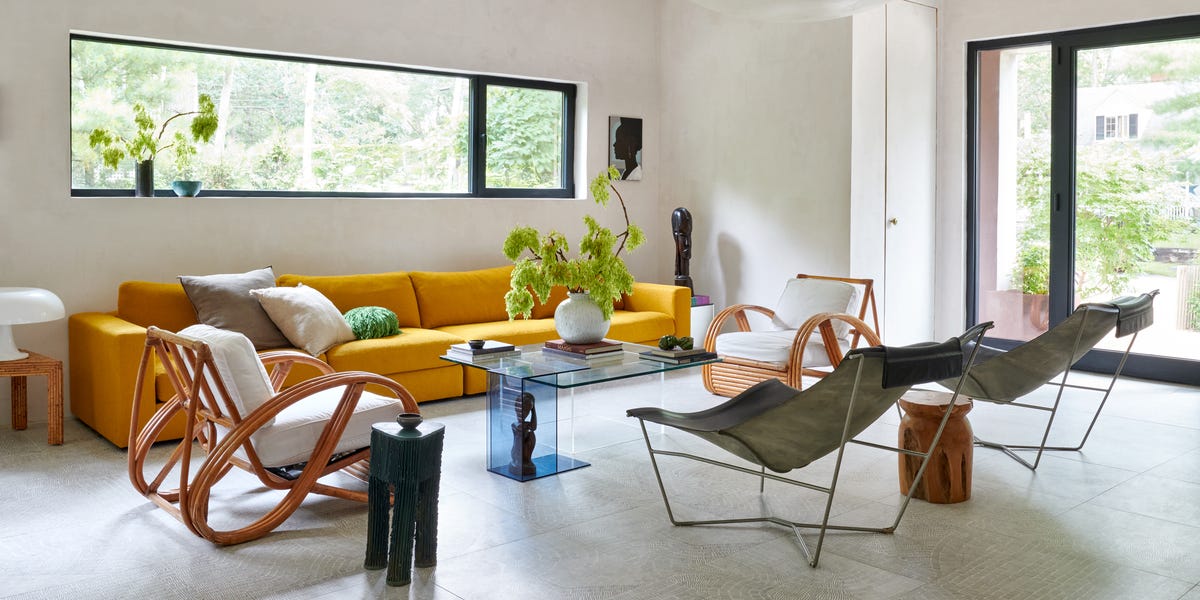 The “Highlighter Sofa” Is the Living Room Trend Taking Over 2026