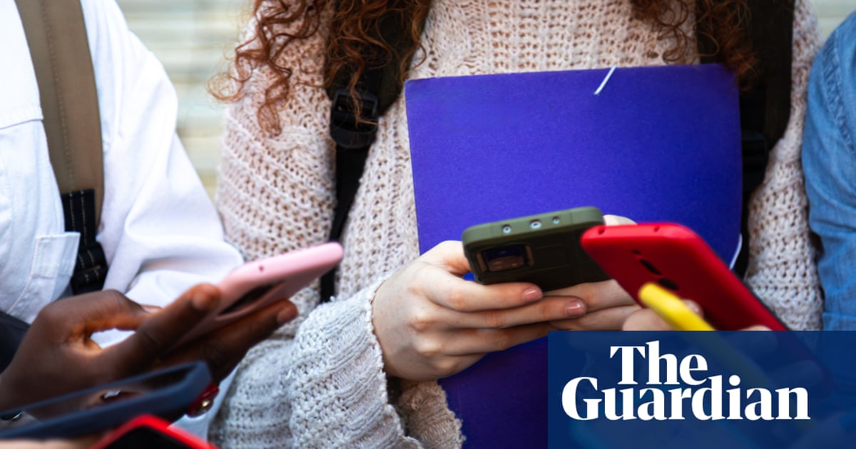 ‘It felt hypocritical’: child internet safety campaign accused of censoring teenagers’ speeches | Internet safety