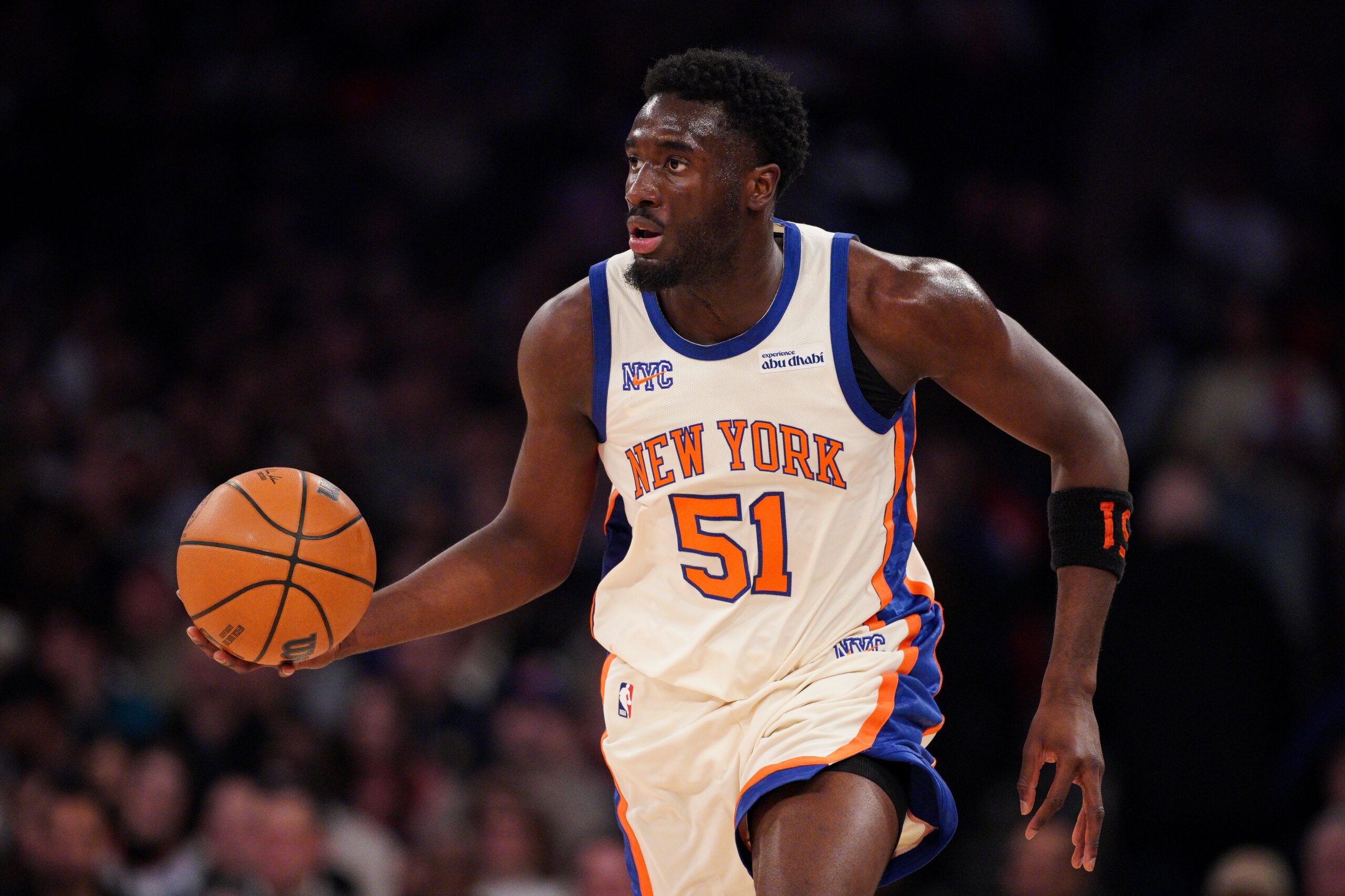 The Athletic: Mohamed Diawara fell in love with basketball watching his sister