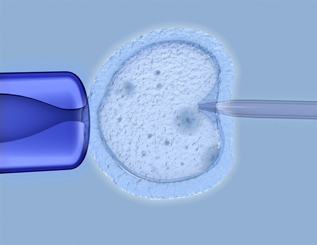 Optically invisible culture dishes improve embryo imaging in IVF