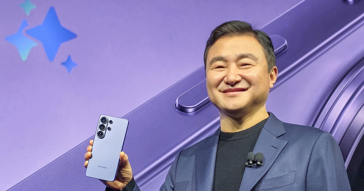 Samsung Unveils Galaxy S26, World's First AI Agent Smartphone – 조선일보