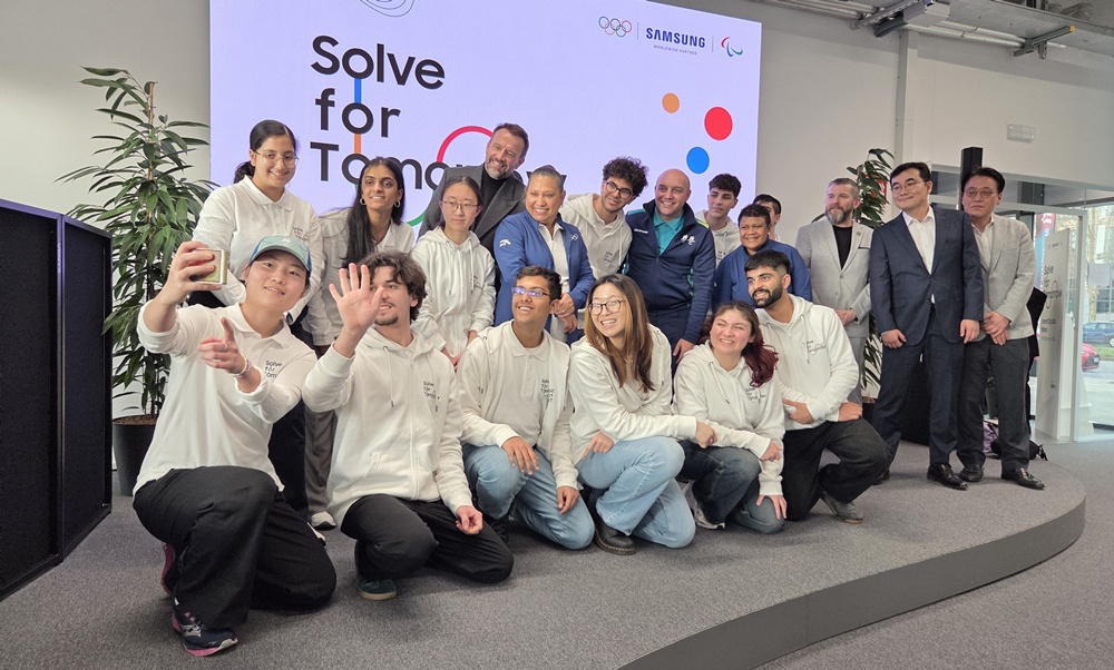 Samsung Exhibition Celebrates Innovative Spirit of Winning Solve For Tomorrow Ambassadors