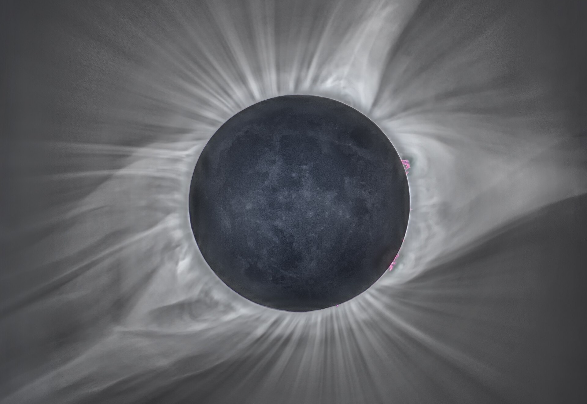 A Massive Asteroid Might Slam Into the Moon in 2032. That’s Actually Pretty Exciting