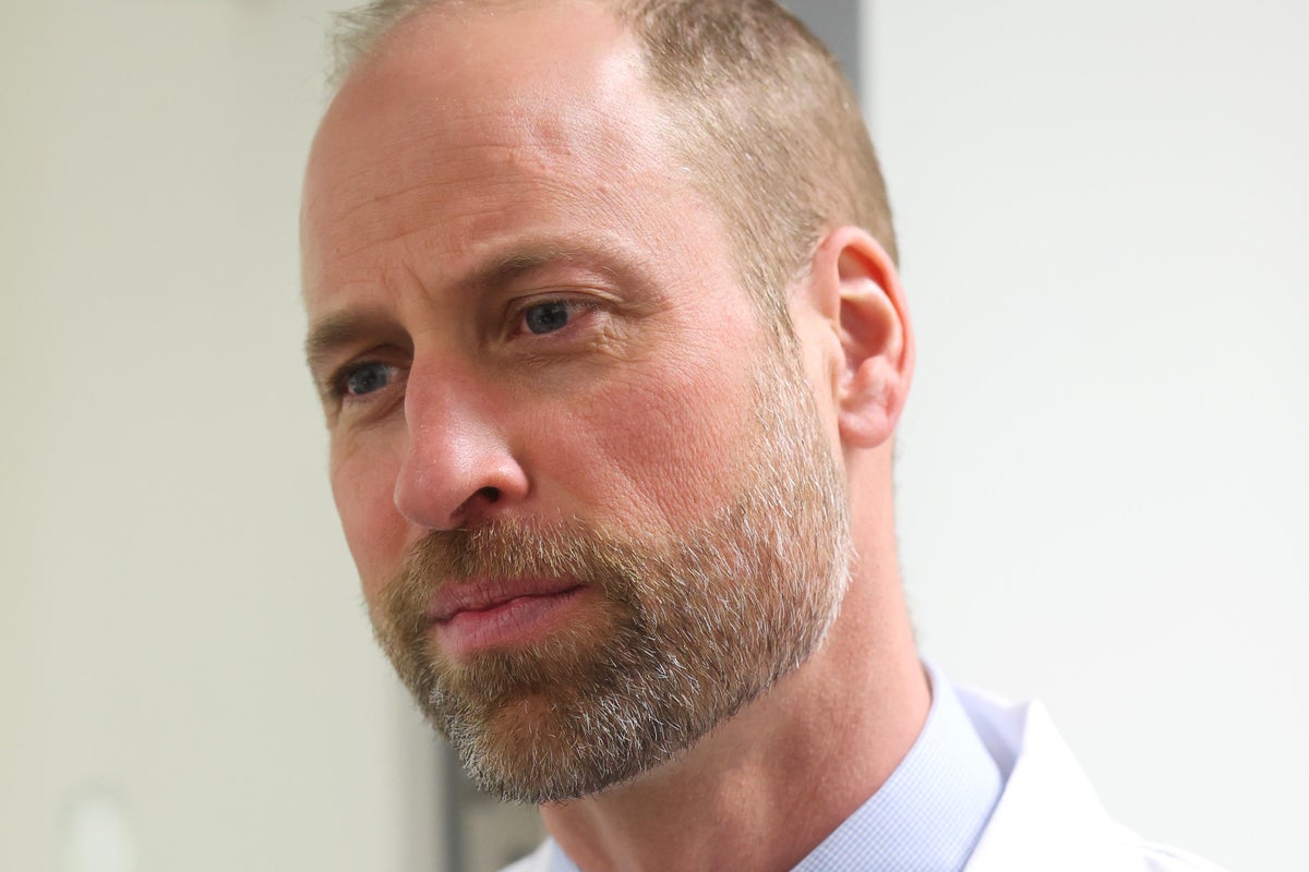 William told he is ‘doing a great job’ handling mouse sample during lab visit