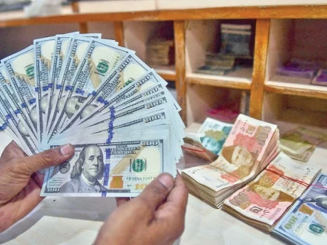 UAE rolls over $2b Pak loan for a month