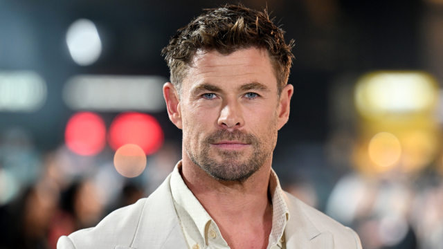 Chris Hemsworth on How His Dad’s Alzheimer’s Diagnosis Impacted Him