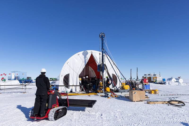 Antarctic drilling peers deep into ice shelf’s past