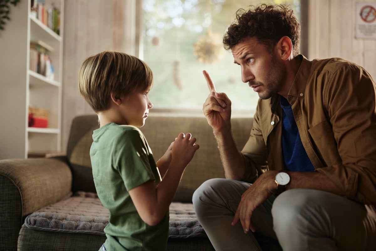 Scientists discover mouse gene that could determine if dads are doting or angry