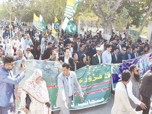 Karachi rallies for Kashmir