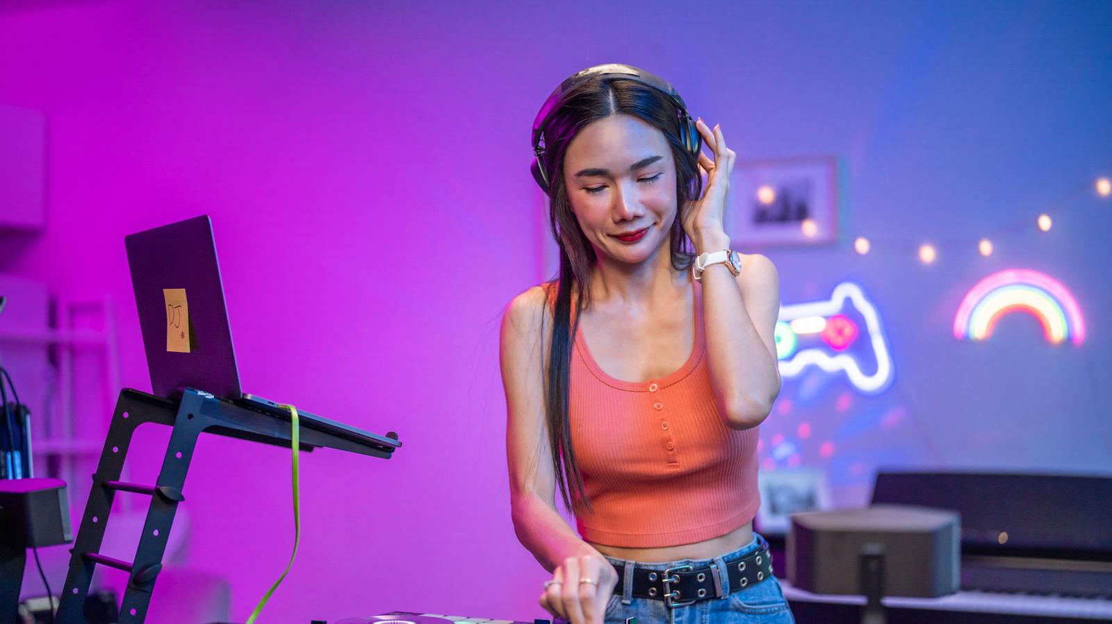 This DJ Controller Is Widely Considered The Best For Beginners