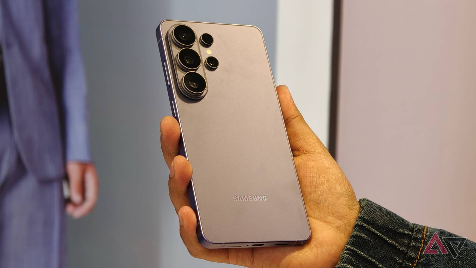 Samsung Galaxy S26 makes motion photos smarter and videos steadier