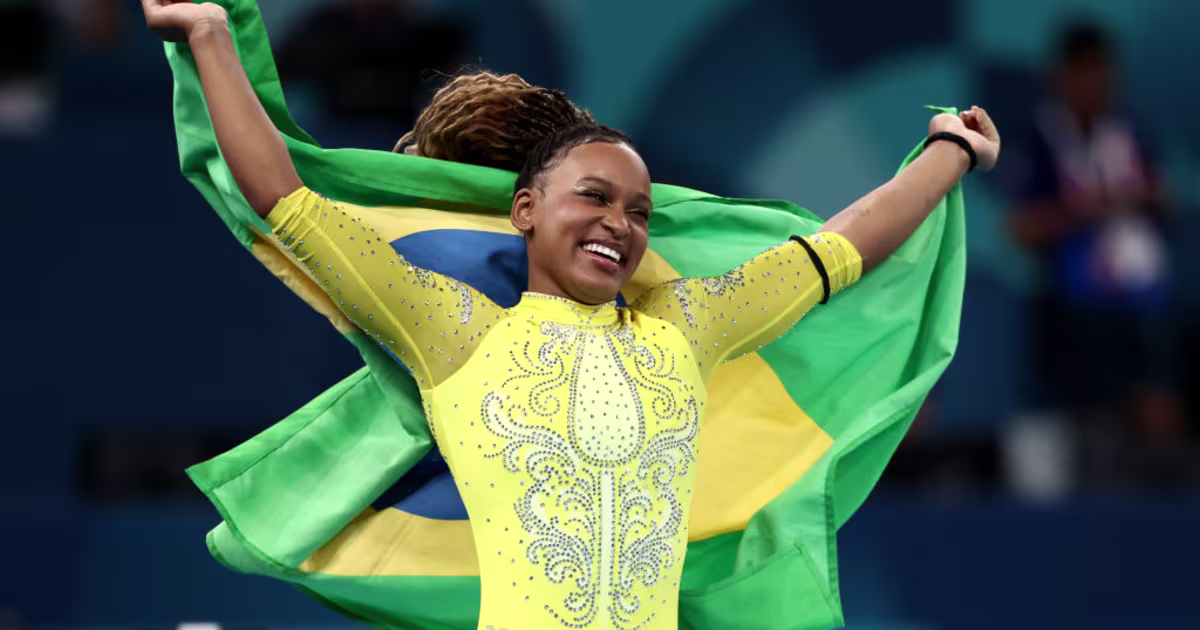 Rebeca Andrade on carrying the Olympic Flag and figure skating