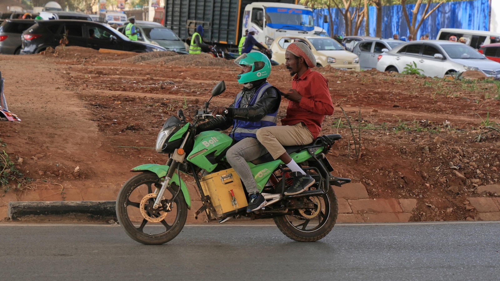 Electric motorcycle riders in Kenya demand more flexible battery networks