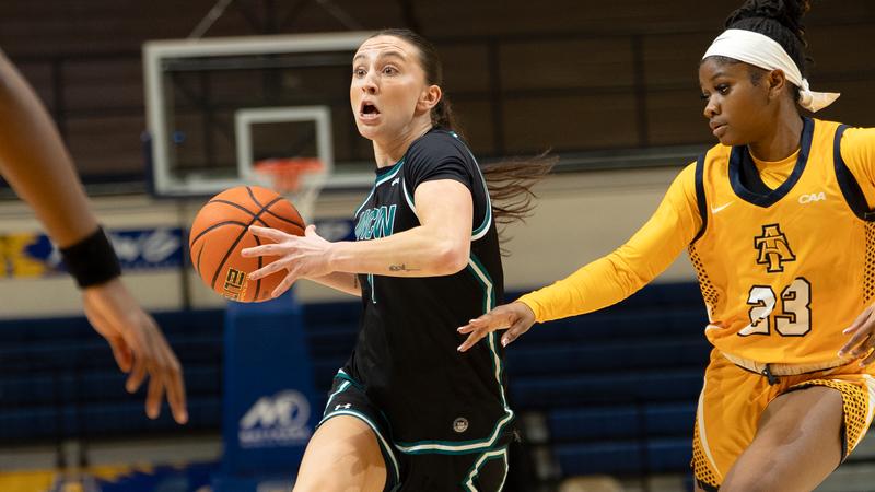 Silver, Ferrito Pace Women’s Basketball In Setback