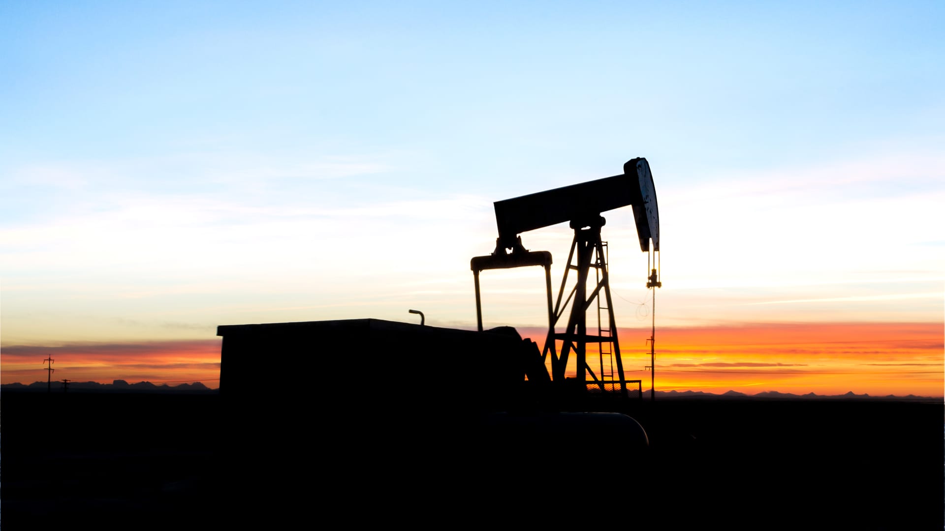 Trump signals Strait of Hormuz easing tensions