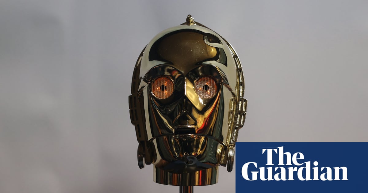 C-3PO head used in Star Wars sequel The Empire Strikes Back sells for more than $1m at auction | Film