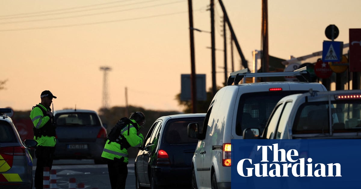 UK RAF airbase in Cyprus hit by drone strike | US-Israel war on Iran