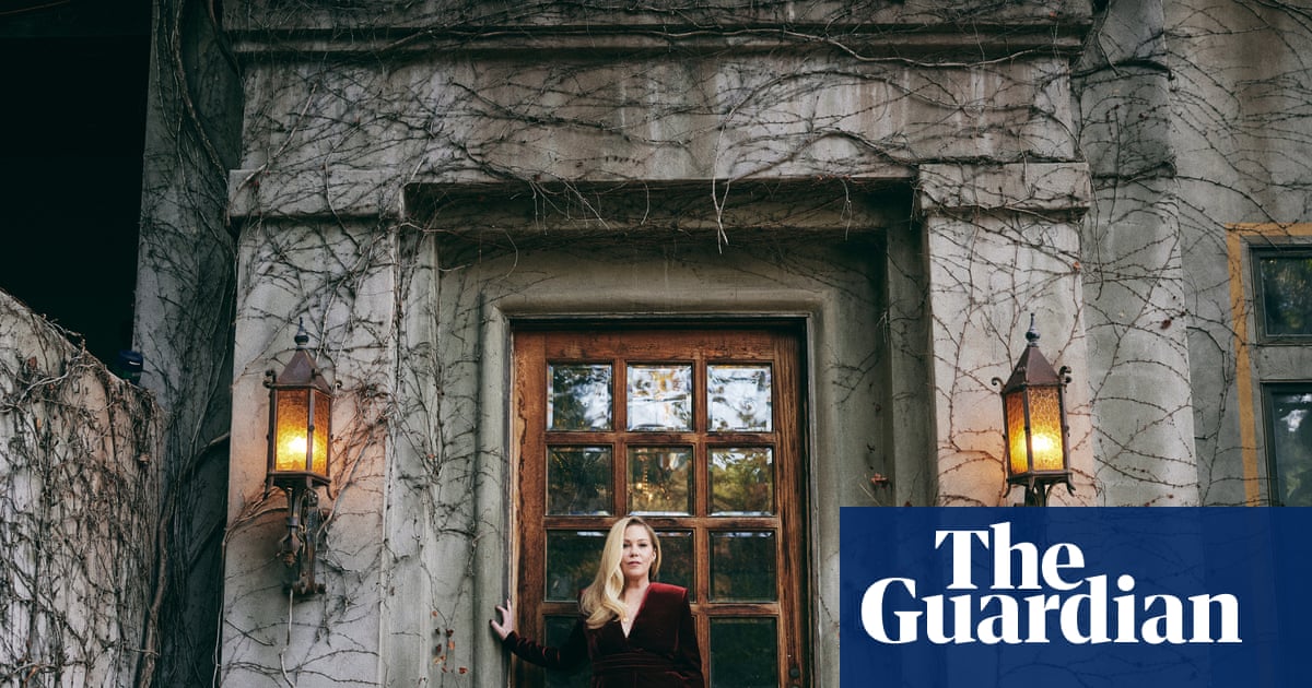 Christina Applegate on how MS made her an ‘honesty missile’: ‘I won’t lie and say any of this is a blessing’ | Autobiography and memoir