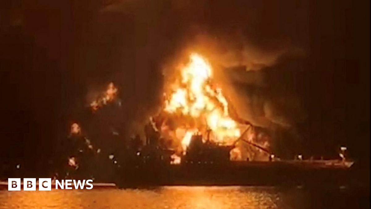 Oil price surges back to $100 as explosions reported on two more foreign ships in Gulf